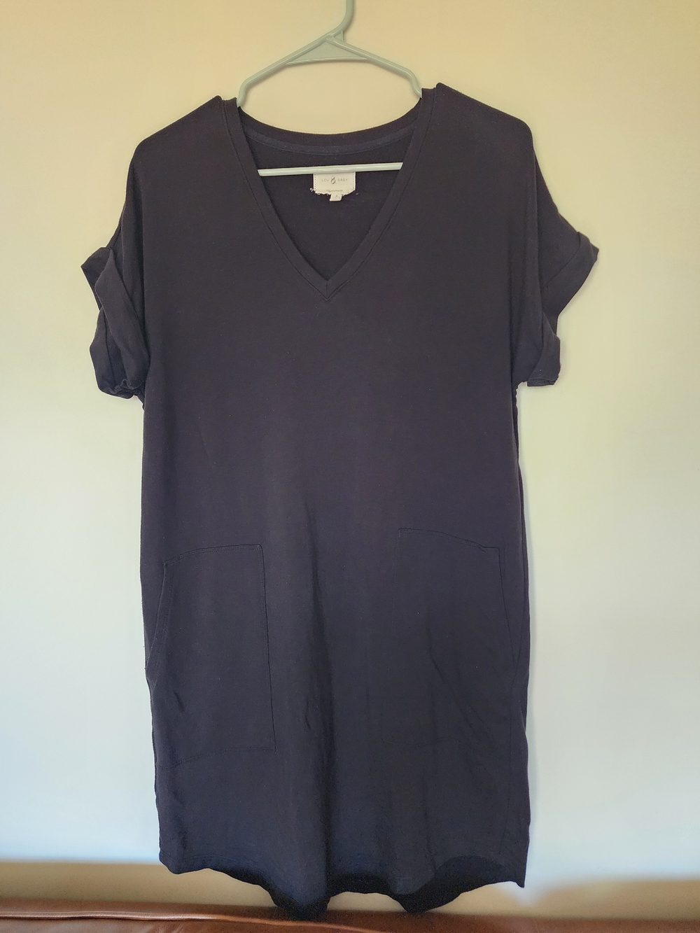 Lou & Grey Navy V-Neck Midi Dress